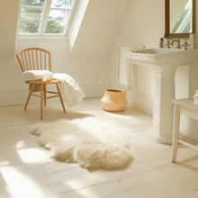 Load image into Gallery viewer, Natural Shape Sheepskin 2'x3'